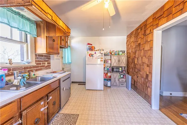 $234,900 | 190 Dixon Boulevard, Uniontown, PA 15401