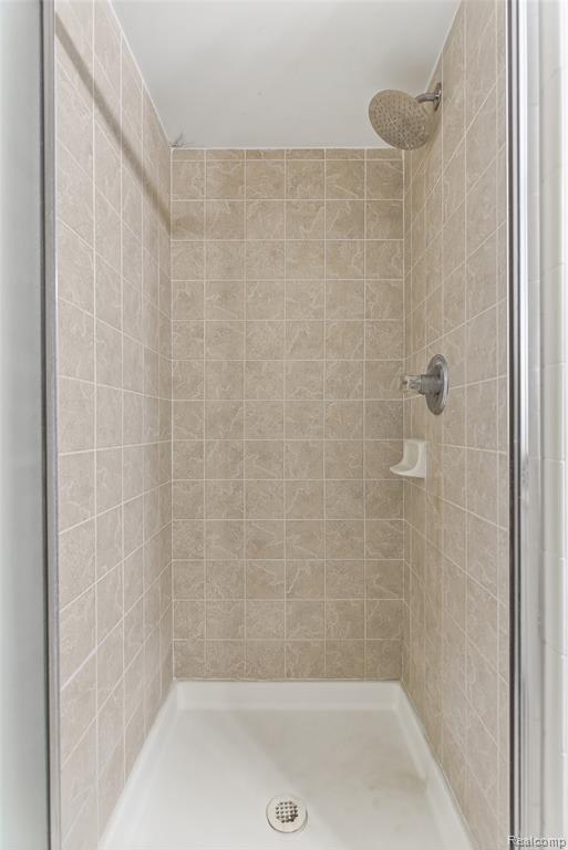 3402 Tremonte Circle Rochester, MI 48306 - Photo 23 of 37