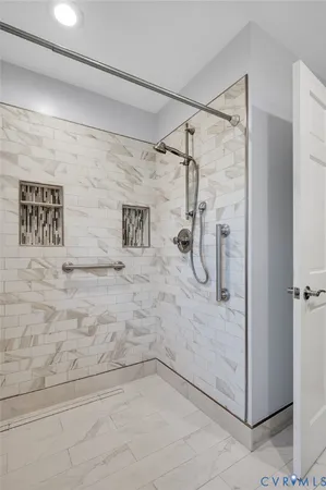 $529,000 | 7710 Brentford Drive, Richmond, VA 23225