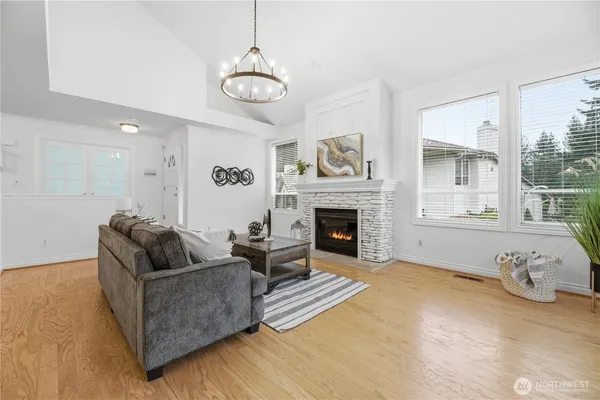 $939,000 | 2000 Village Green Drive, Unit 16, Mill Creek, WA 98012