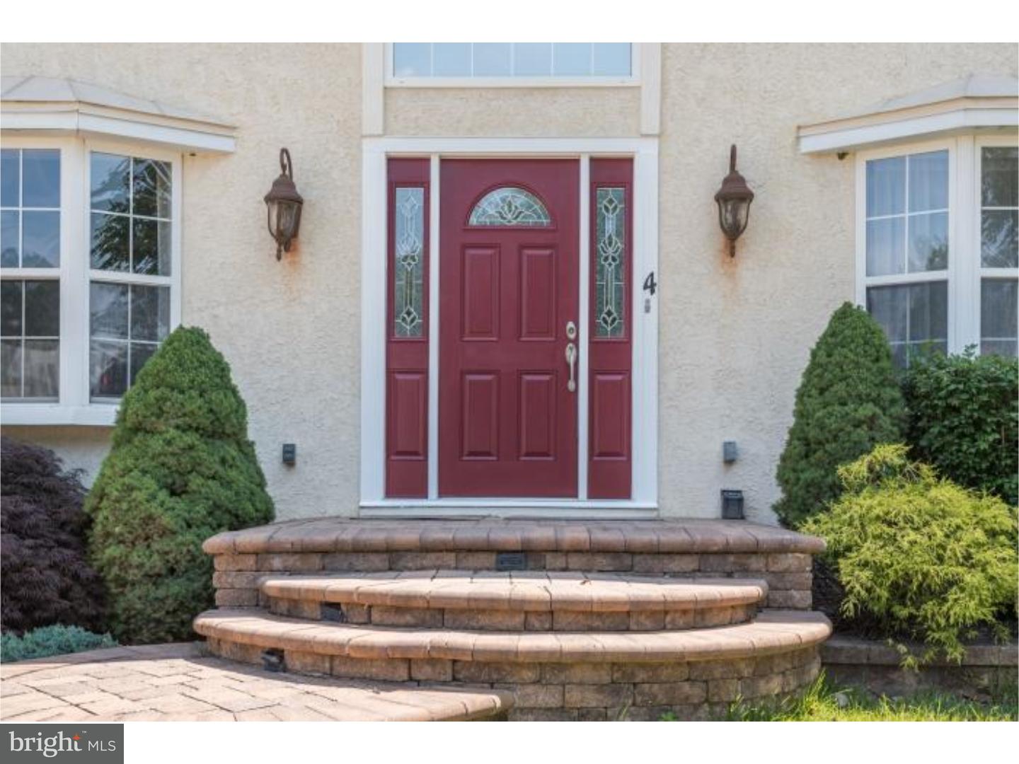 4 Goose Neck Court Sicklerville, NJ 08081 - Photo 2 of 19 Gallery Image 2