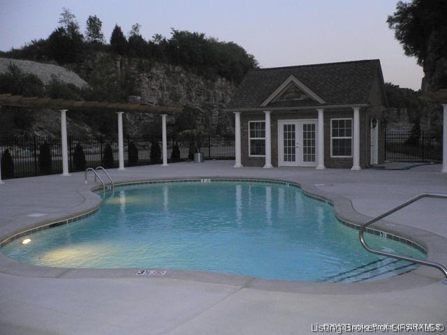 144 Bluff Ridge Road Jeffersonville, IN 47130 - Photo 6 of 32 Gallery Image 6
