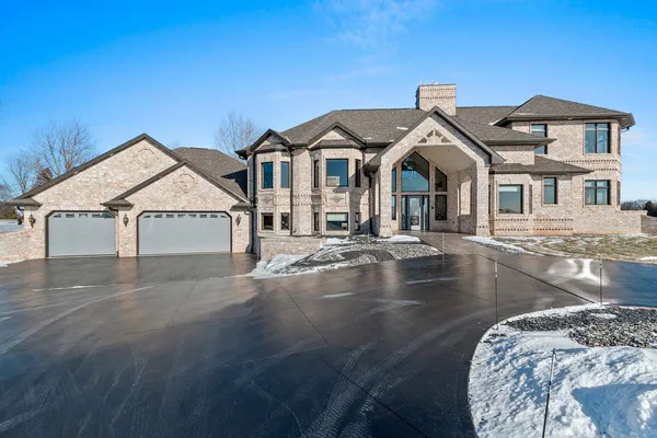 $1,200,000 | 2315 Silveridge Drive, Manitowoc, WI 54220