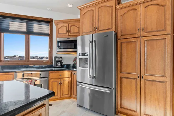 $1,200,000 | 2315 Silveridge Drive, Manitowoc, WI 54220