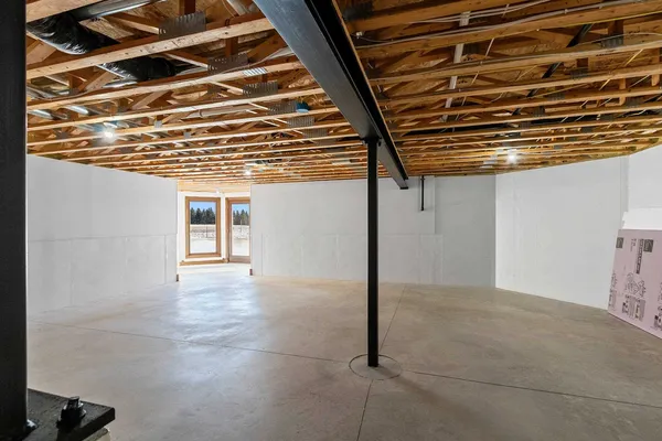 $1,200,000 | 2315 Silveridge Drive, Manitowoc, WI 54220