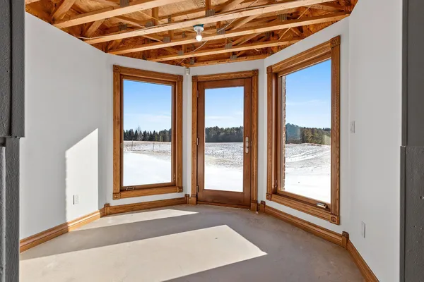 $1,200,000 | 2315 Silveridge Drive, Manitowoc, WI 54220