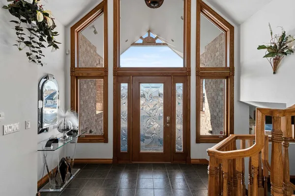 $1,200,000 | 2315 Silveridge Drive, Manitowoc, WI 54220