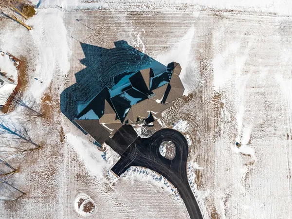 $1,200,000 | 2315 Silveridge Drive, Manitowoc, WI 54220