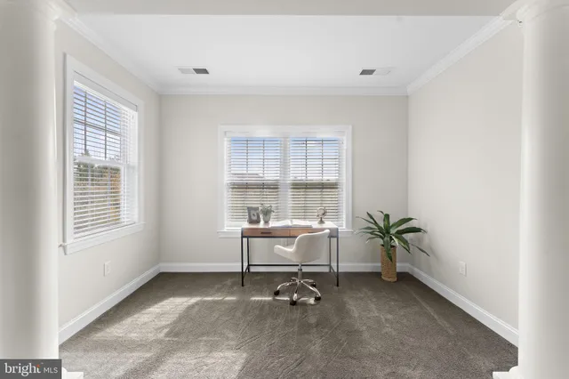 $435,000 | 15201 Royal Crest Drive, Unit 407, Haymarket, VA 20169