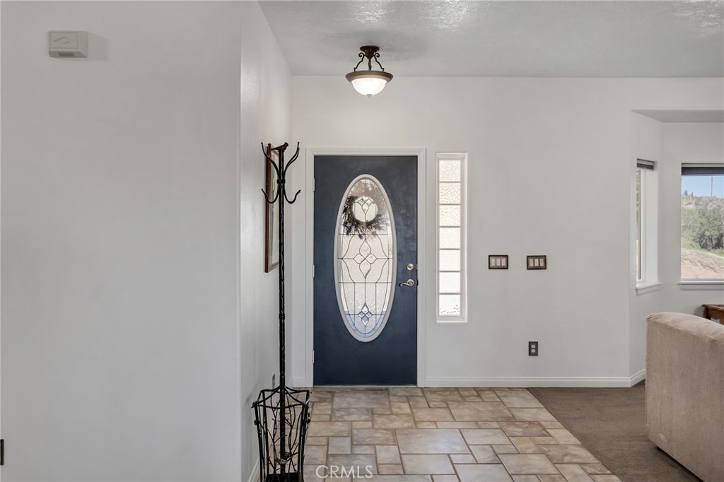 8727 Wintergreen Road Pinon Hills, CA 92372 - Photo 3 of 50