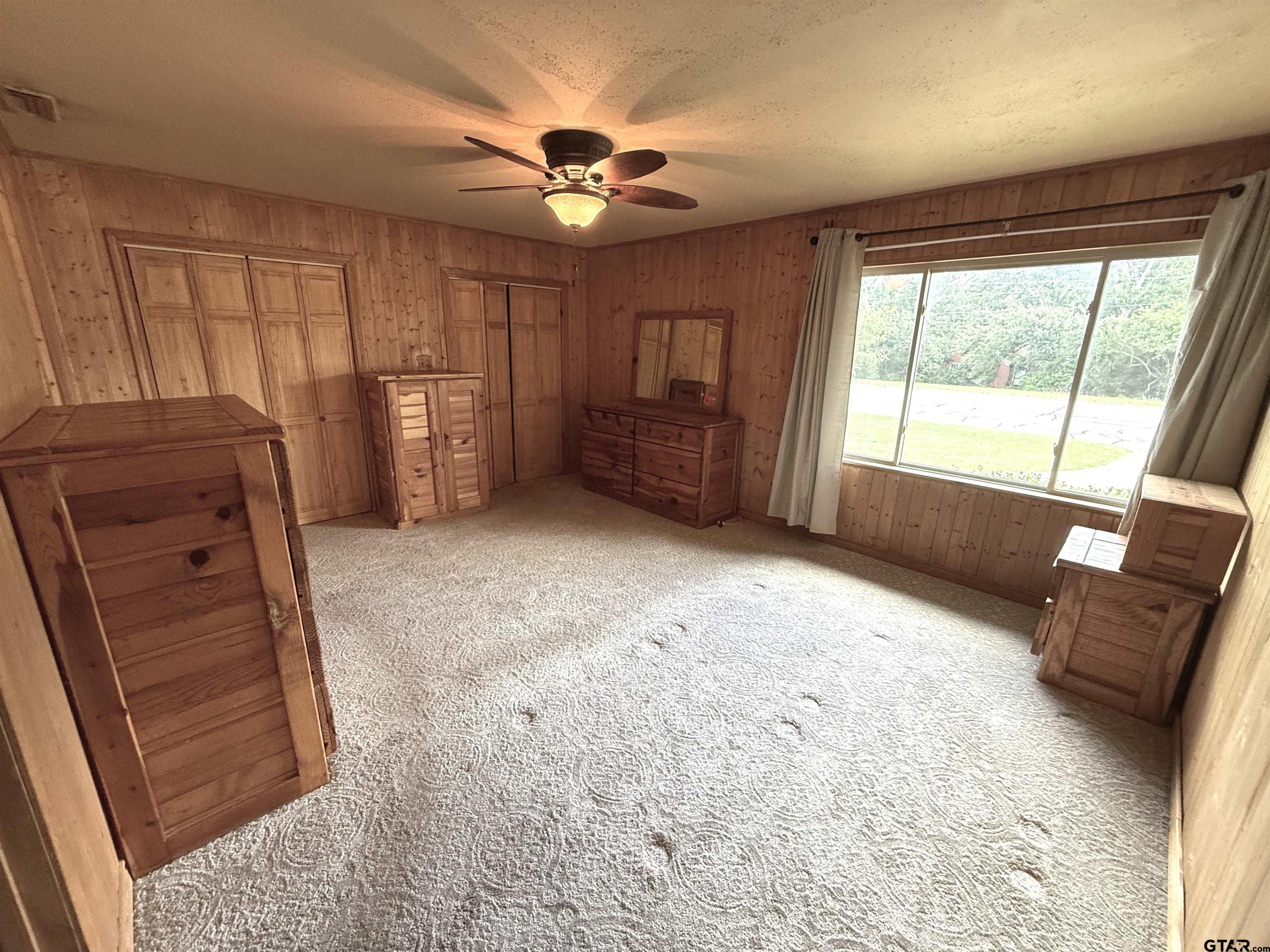 2015 East 5th Street Tyler, TX 75701 - Photo 11 of 32 a view of an empty room with a window