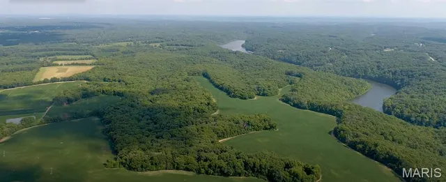 $420,800 | 449 Stones Throw Court, Defiance, MO 63341