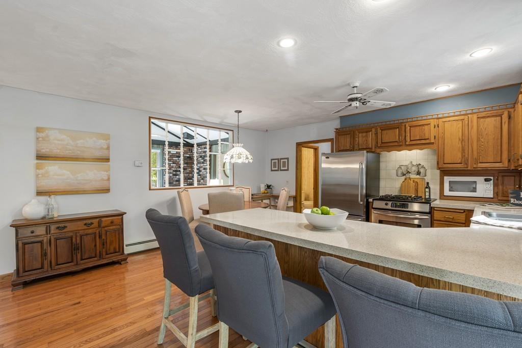 119 Foddering Farm Road Narragansett, RI 02882 - Photo 7 of 29
