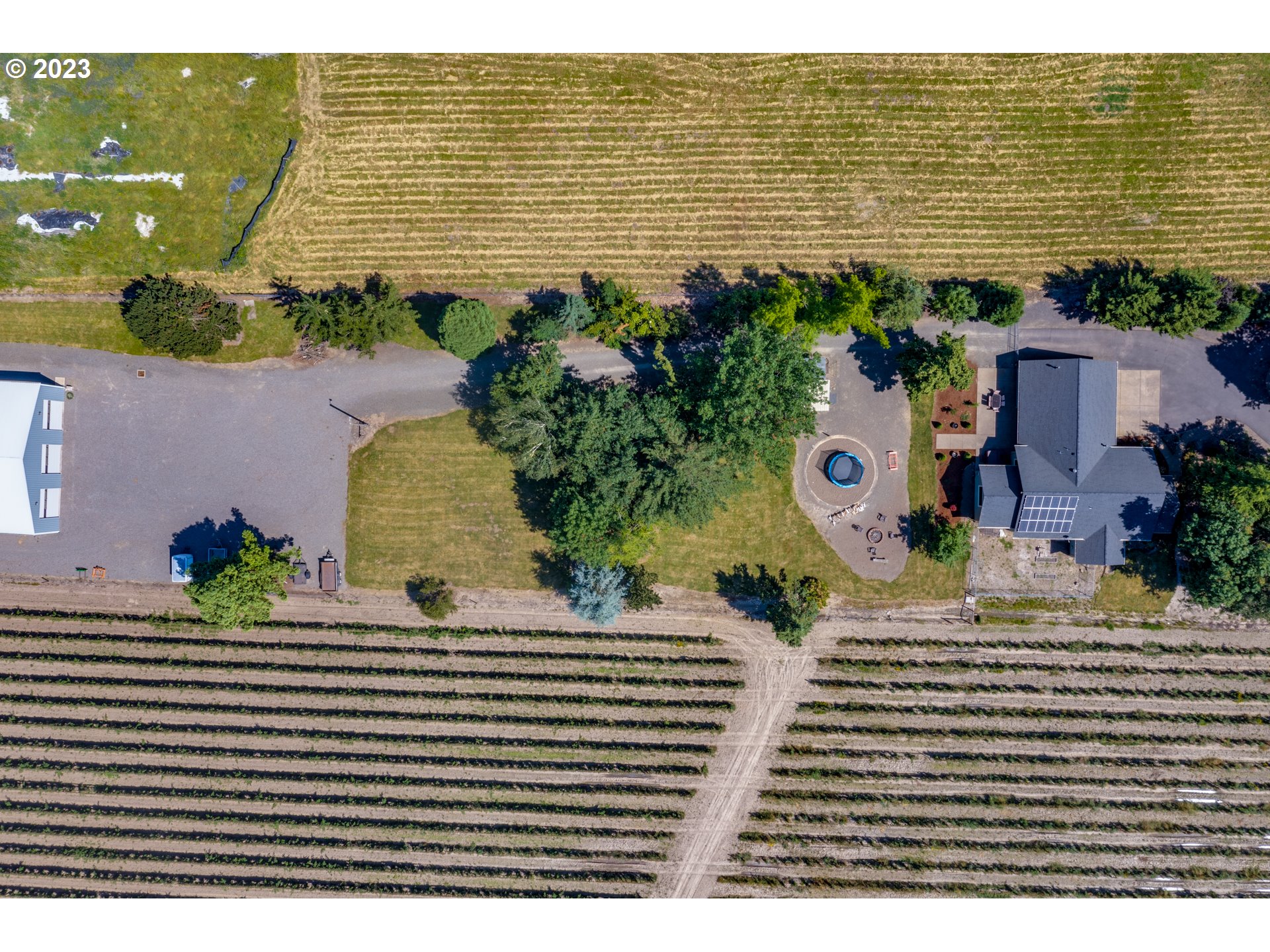 1675 South Boones Ferry Road Woodburn, OR 97071 - Photo 39 of 45 a view of outdoor space and city view