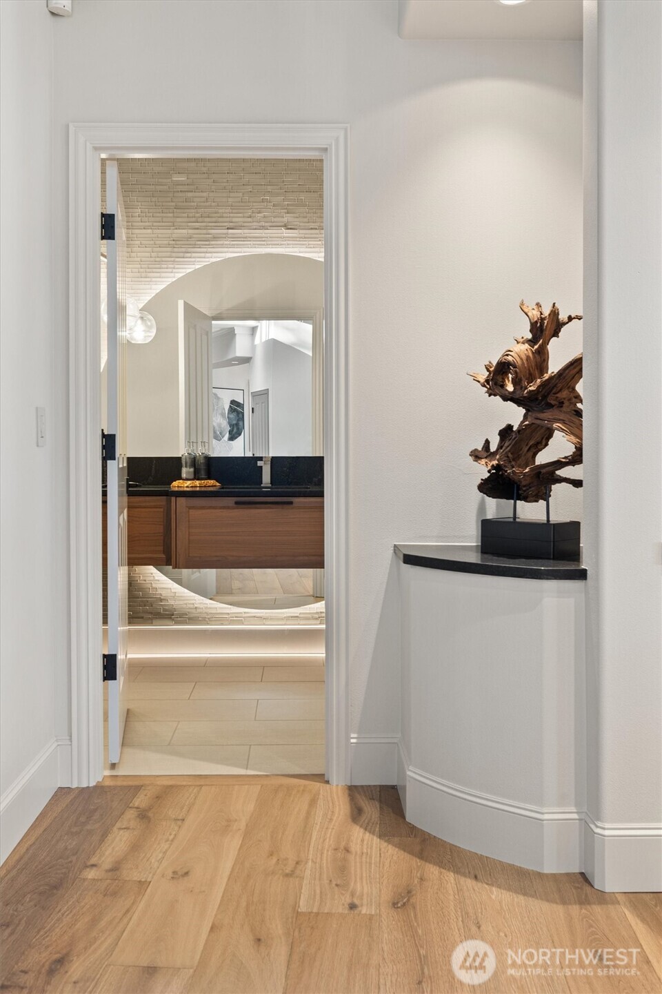 16340 Maplewild Avenue Southwest Burien, WA 98166 - Photo 13 of 40