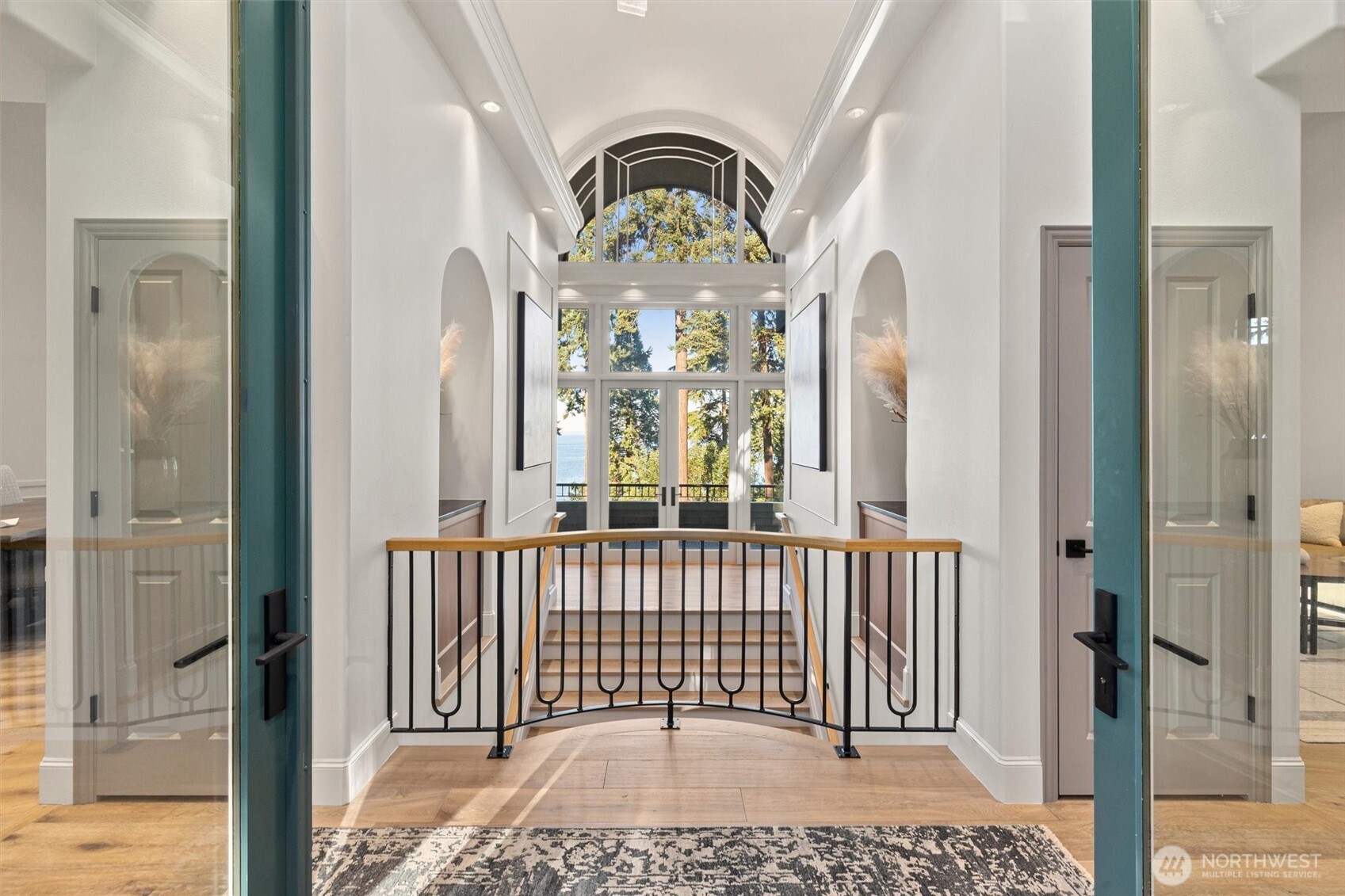 16340 Maplewild Avenue Southwest Burien, WA 98166 - Photo 3 of 40