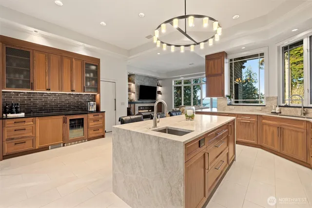 $3,420,000 | 16340 Maplewild Avenue Southwest, Burien, WA 98166