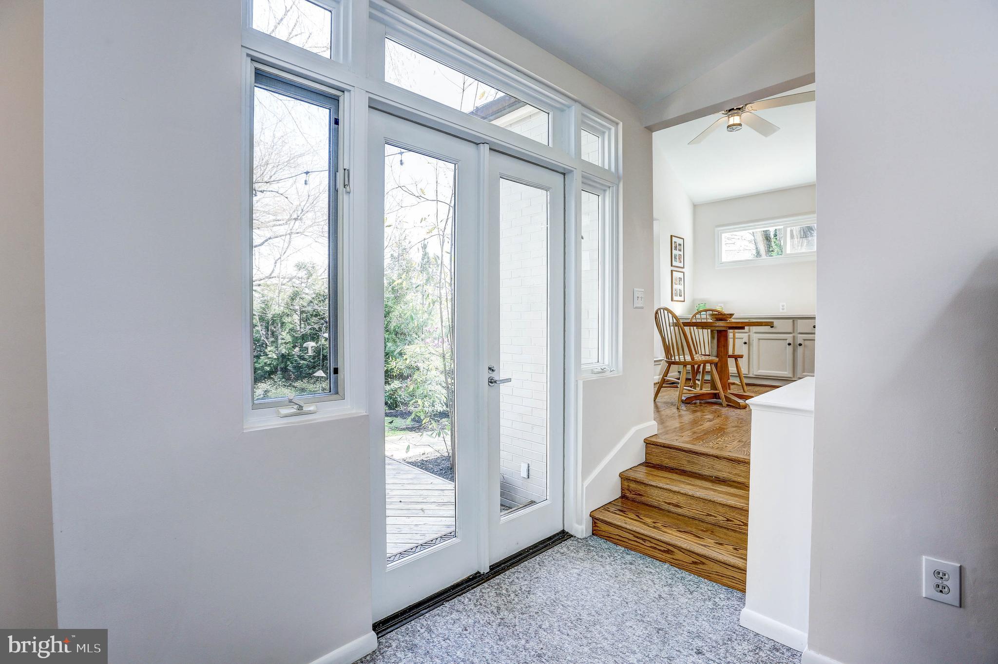 1015 Woodside Parkway Silver Spring, MD 20910 - Photo 19 of 60 Stairway to the breakfast nook & kitchen.