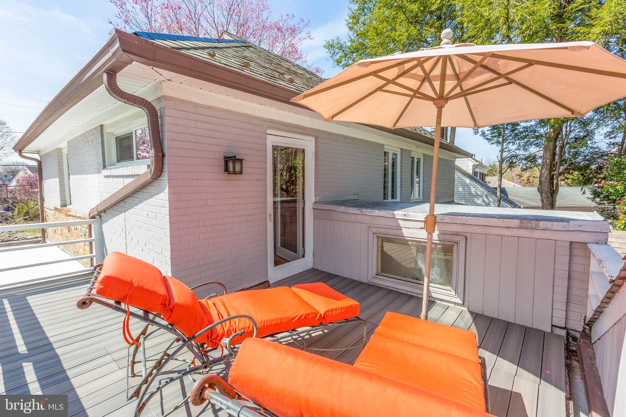 1015 Woodside Parkway Silver Spring, MD 20910 - Photo 36 of 60 Deck off the second bedroom.