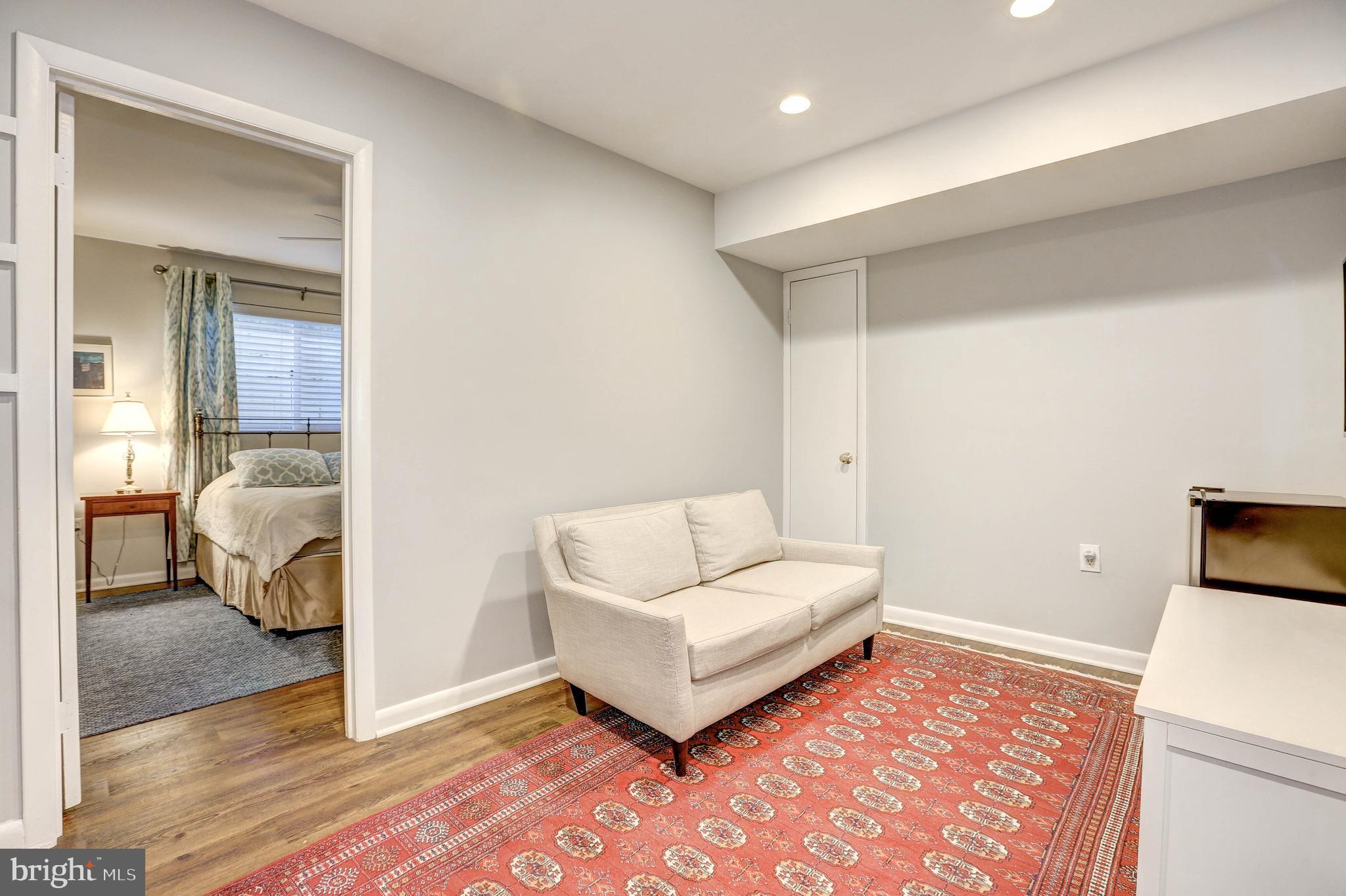 1015 Woodside Parkway Silver Spring, MD 20910 - Photo 49 of 60 Au-pair suite.