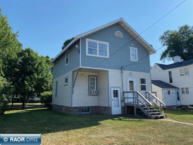 325 11th Street South Virginia, MN 55792 - Photo 2 of 24