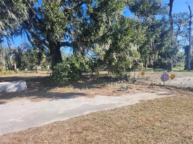 $75,000 | 820 Northwest 9th Street, Mulberry, FL 33860