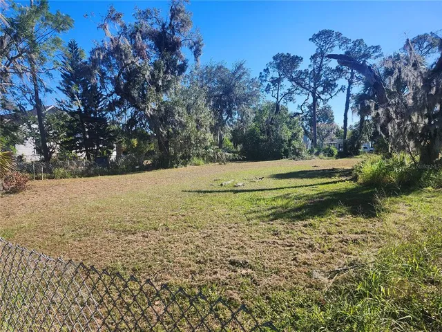 $75,000 | 820 Northwest 9th Street, Mulberry, FL 33860