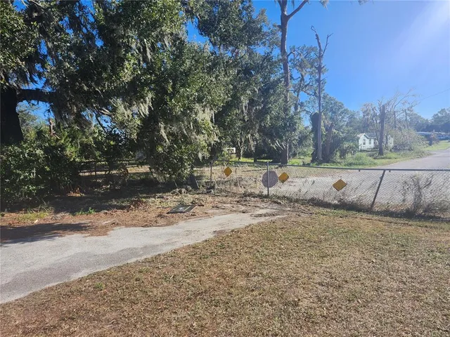 $75,000 | 820 Northwest 9th Street, Mulberry, FL 33860