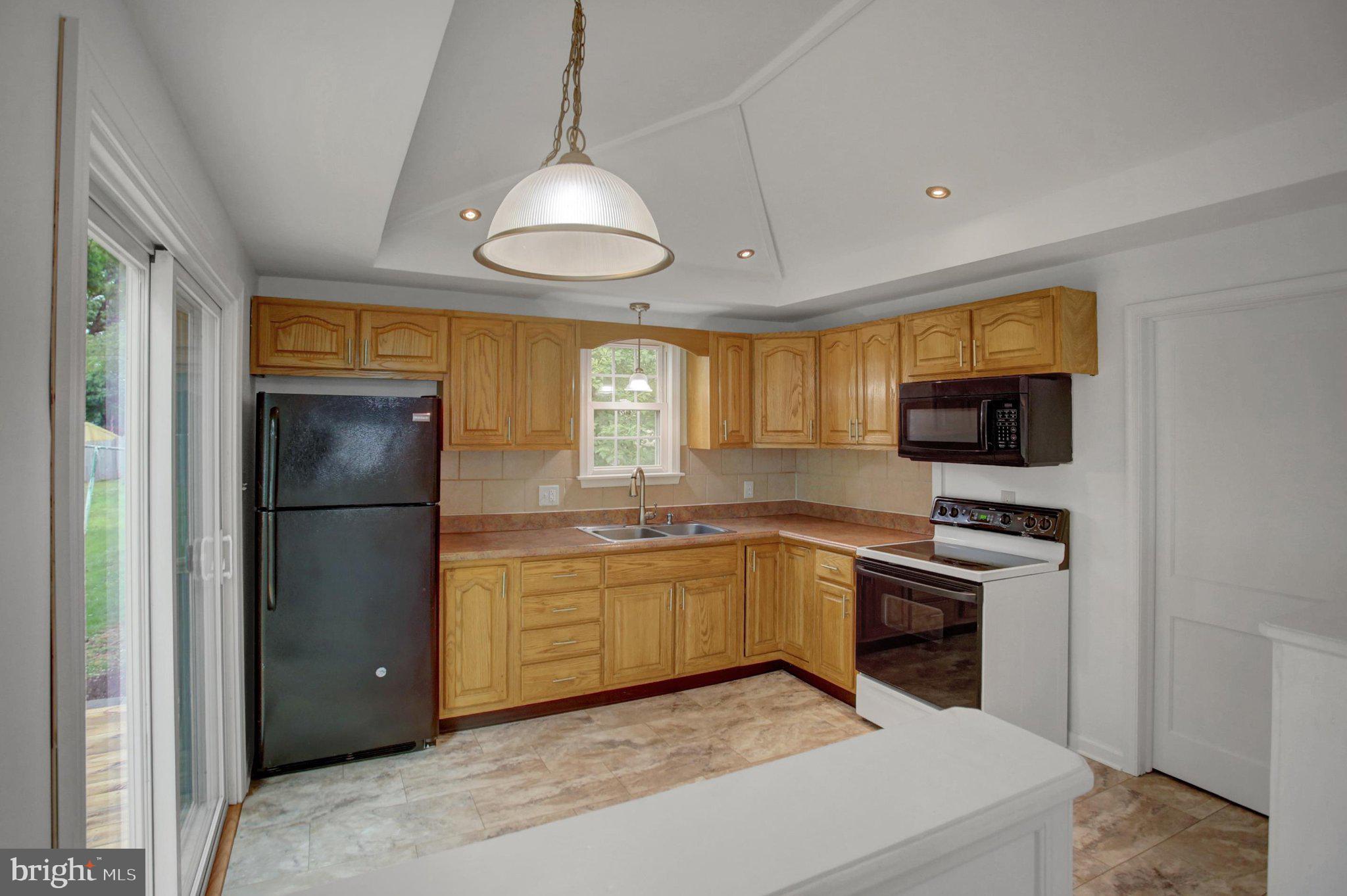3120 Claremont Road Dover, PA 17315 - Photo 8 of 28