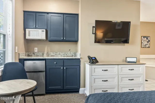 $238,500 | 330 South Middleton Drive Northwest, Unit 1301, Calabash, NC 28467