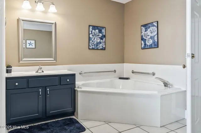 $238,500 | 330 South Middleton Drive Northwest, Unit 1301, Calabash, NC 28467