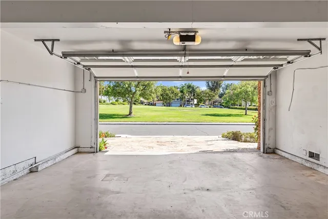 $5,400 | 19 Alameda, Irvine, CA 92620