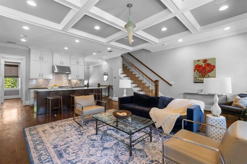 1190 John Collier Road Northwest Atlanta, GA 30318 - Photo 12 of 39 Gallery Image 12