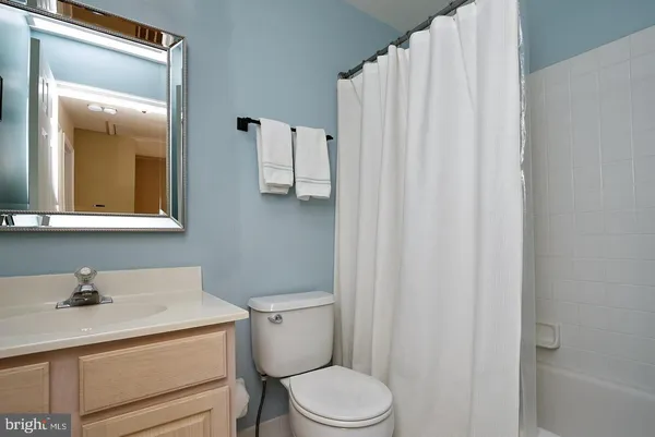 $3,500 | 138 Whispering Oaks Drive, Unit 1708, West Chester, PA 19382