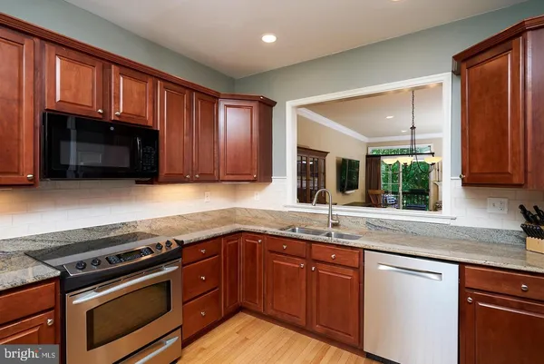 $3,500 | 138 Whispering Oaks Drive, Unit 1708, West Chester, PA 19382