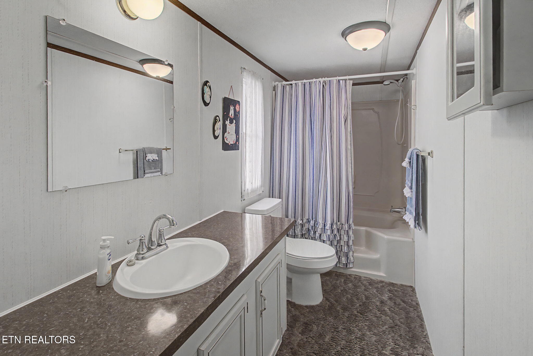 2459 Black Oak Ridge Road Sevierville, TN 37876 - Photo 16 of 60 14_IMG_6261