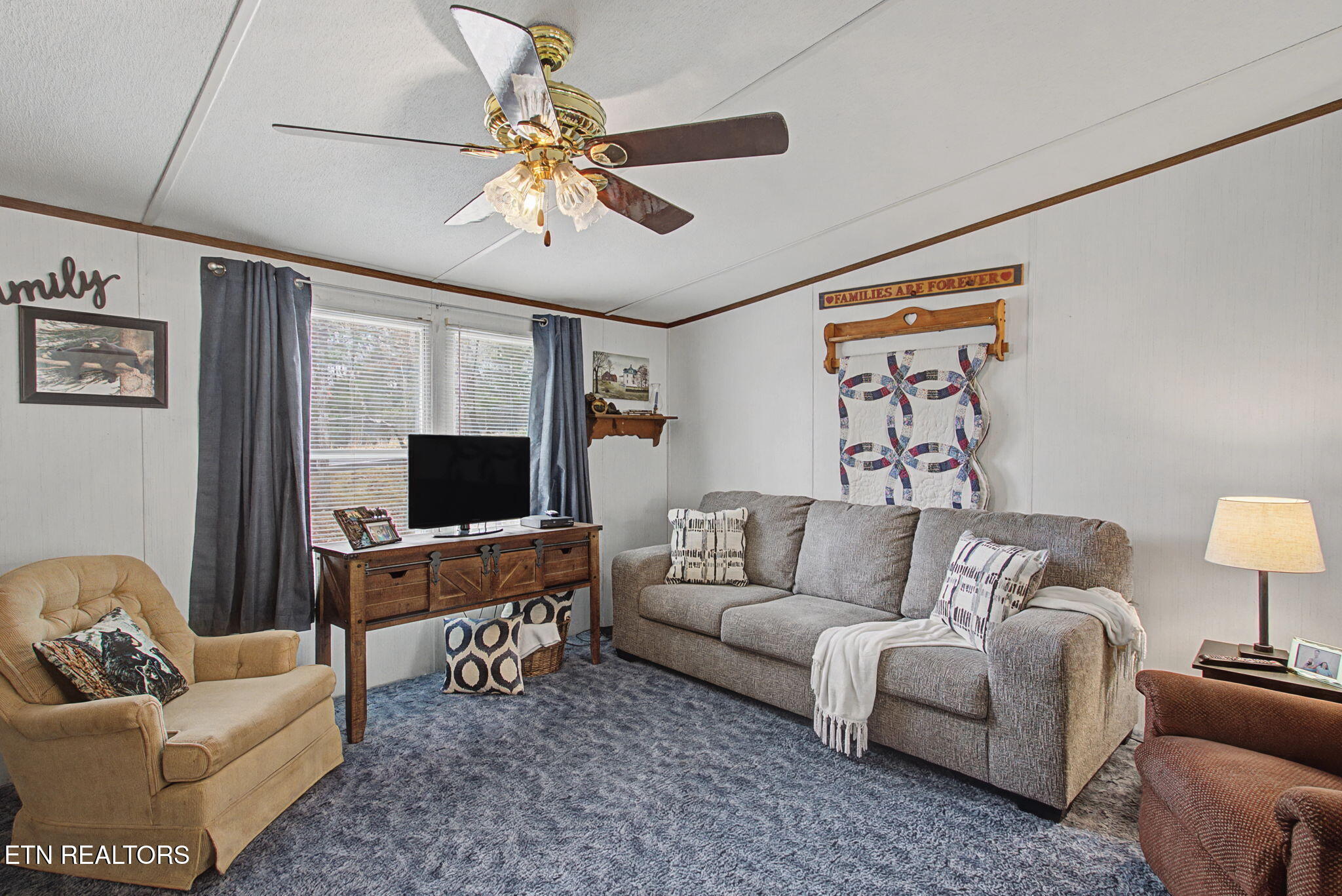 2459 Black Oak Ridge Road Sevierville, TN 37876 - Photo 5 of 60 03_IMG_6219