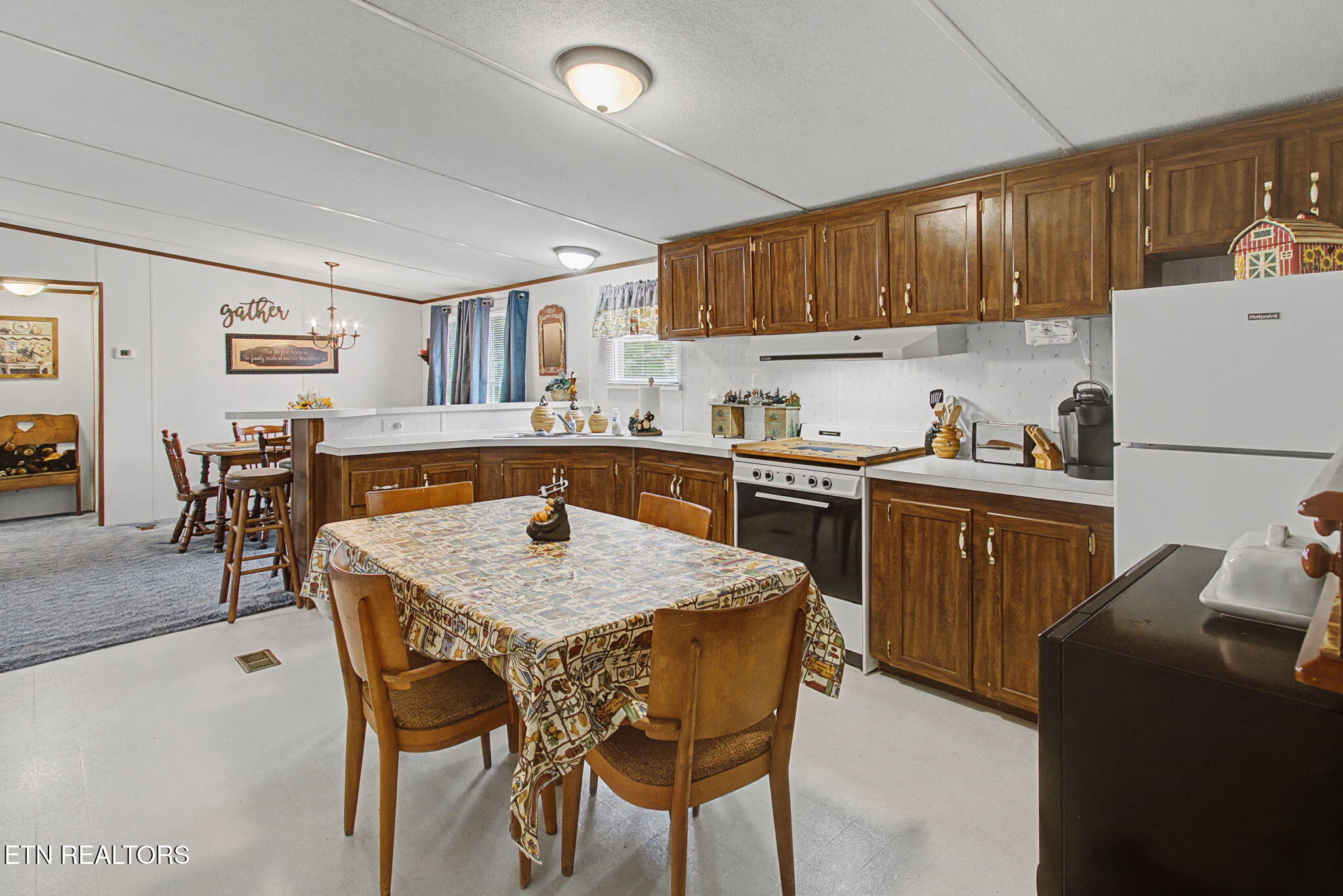 2459 Black Oak Ridge Road Sevierville, TN 37876 - Photo 10 of 60 08_IMG_6234