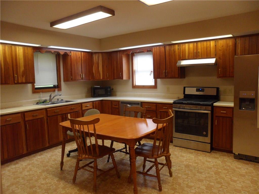 911 McIntyre Road Shelocta, PA 15774 - Photo 8 of 21