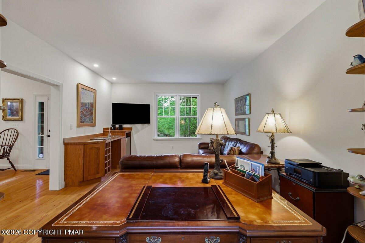 128 Creekside Road Canadensis, PA 18325 - Photo 9 of 68 Office/den