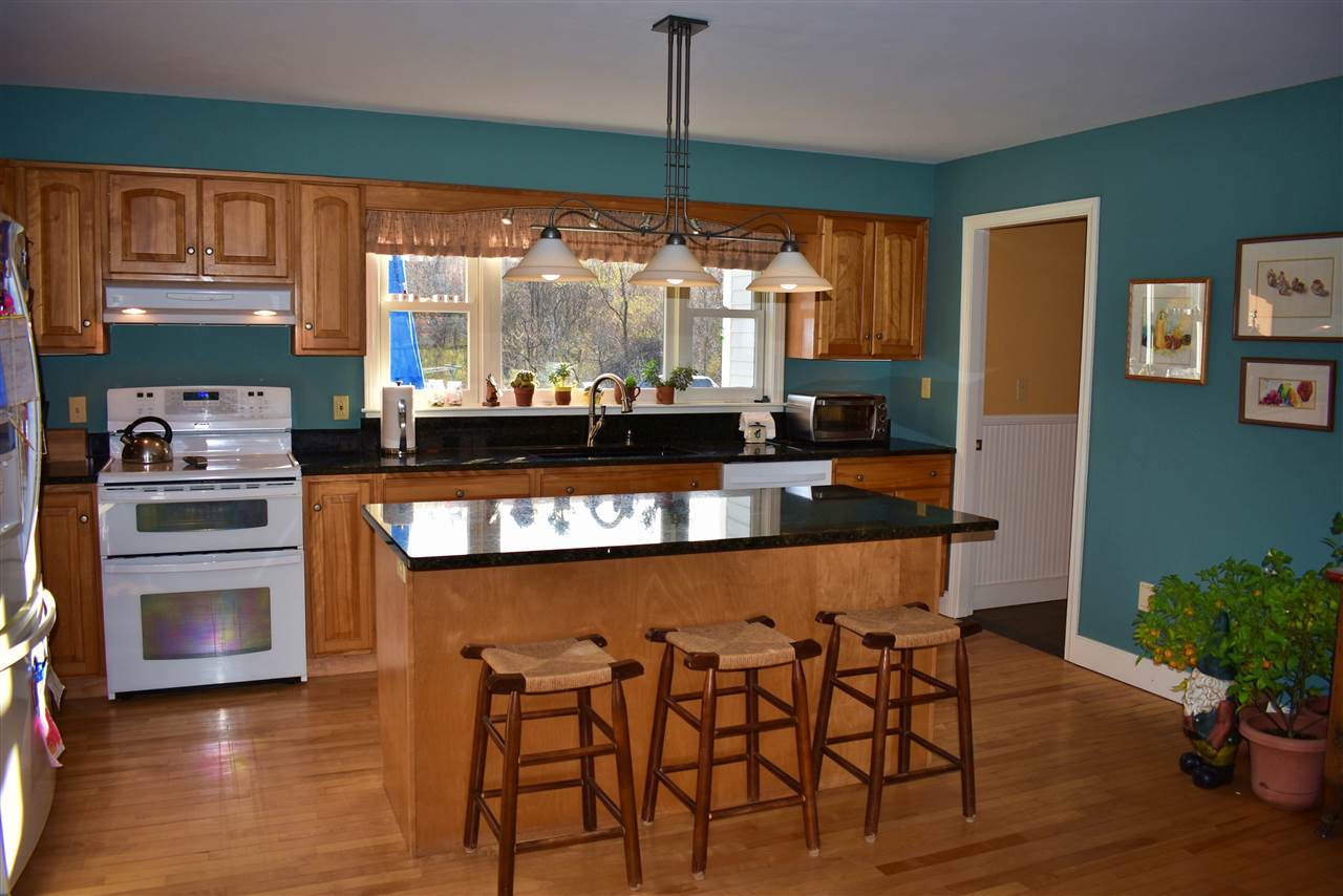 152 River Road Underhill, VT 05489 - Photo 17 of 29 Gallery Image 17
