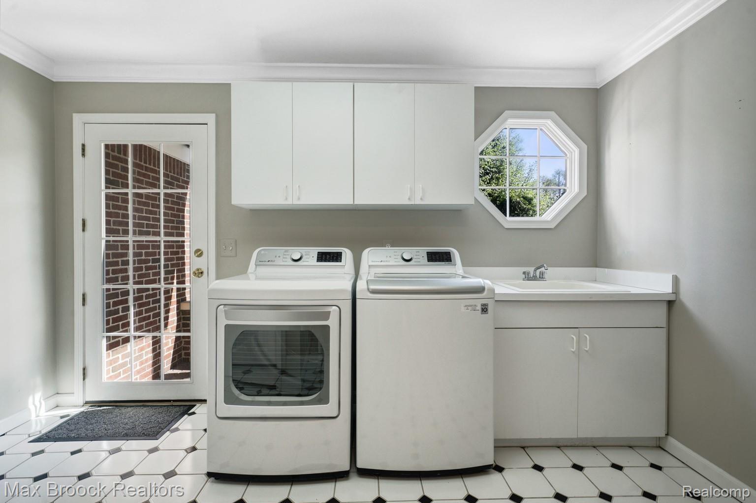 275 Aspen Road Birmingham, MI 48009 - Photo 19 of 46 DSC00623_4_5.jpg