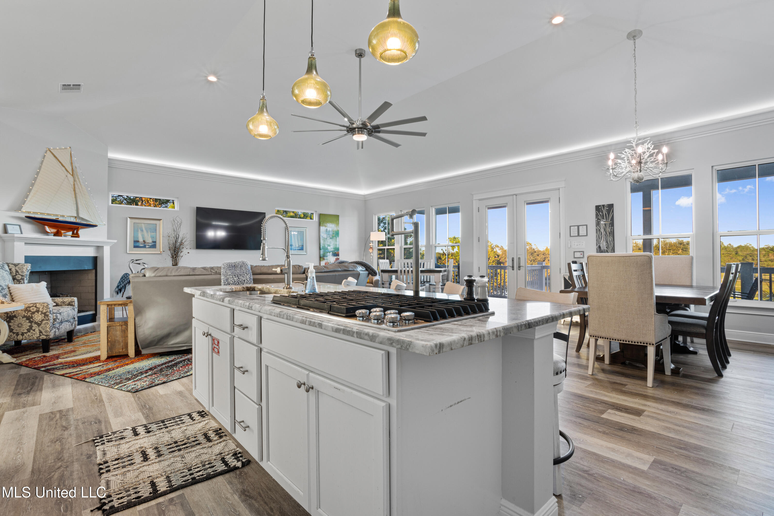 14 Sherman Avenue Pass Christian, MS 39571 - Photo 17 of 86 018