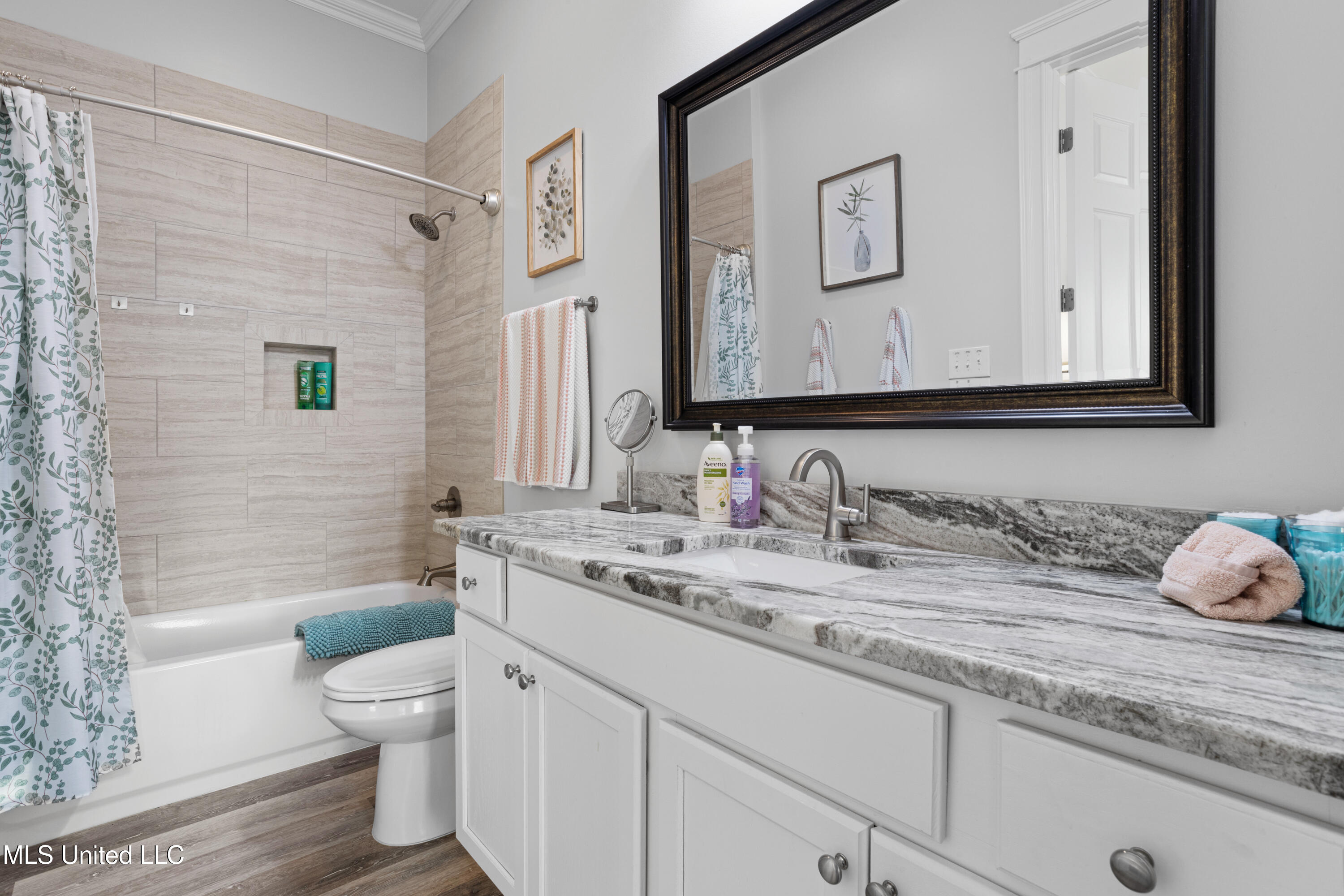 14 Sherman Avenue Pass Christian, MS 39571 - Photo 38 of 86 039