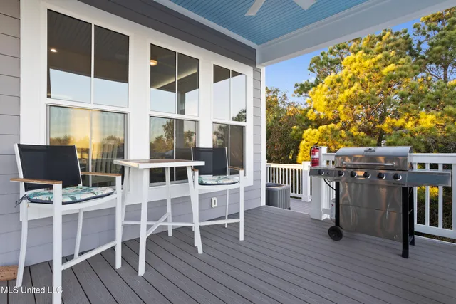 $820,000 | 14 Sherman Avenue, Pass Christian, MS 39571