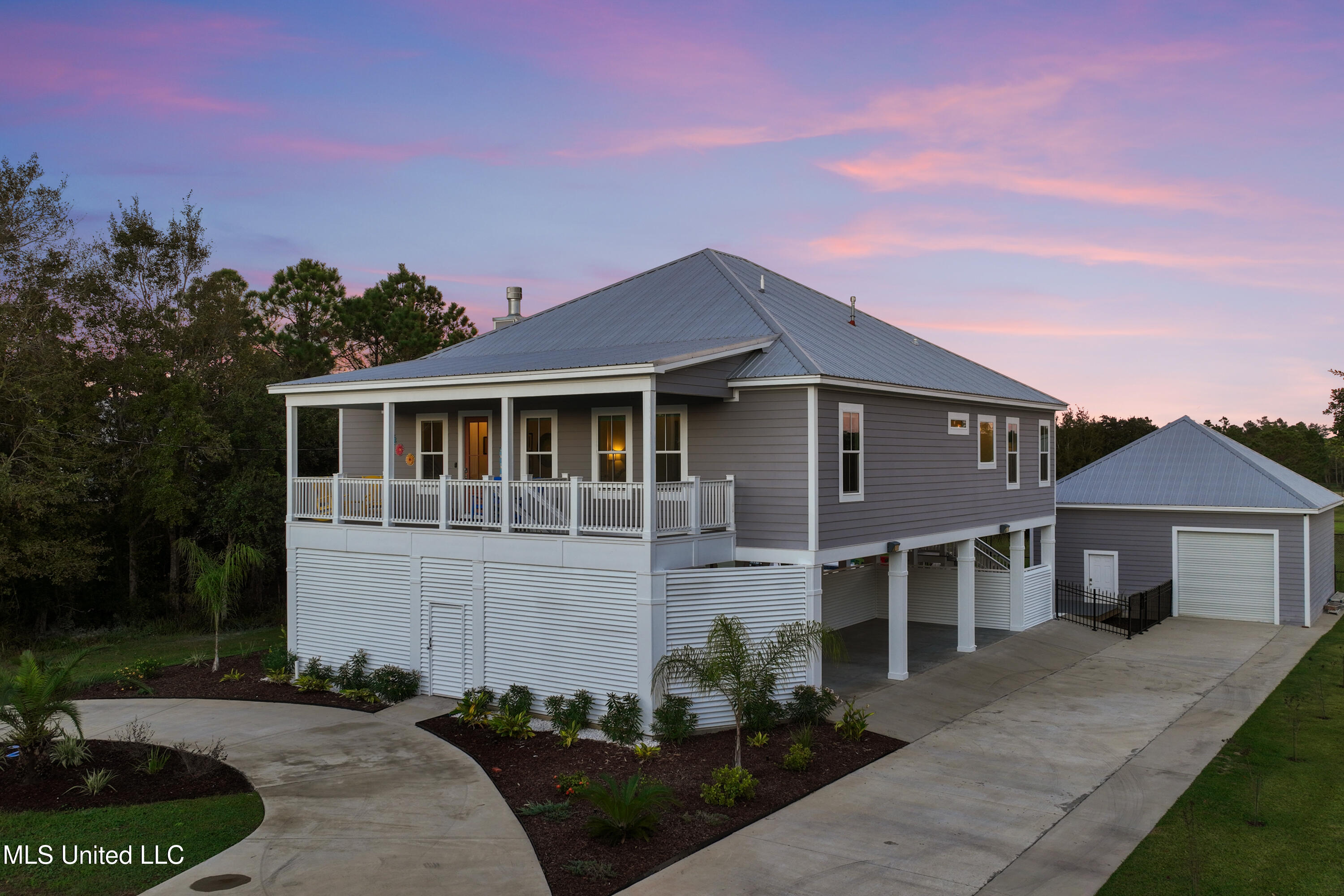 14 Sherman Avenue Pass Christian, MS 39571 - Photo 58 of 86 088