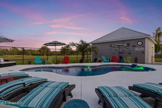 $820,000 | 14 Sherman Avenue, Pass Christian, MS 39571