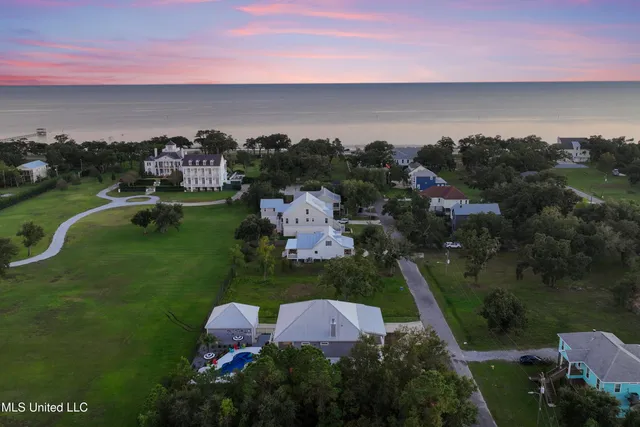 $820,000 | 14 Sherman Avenue, Pass Christian, MS 39571