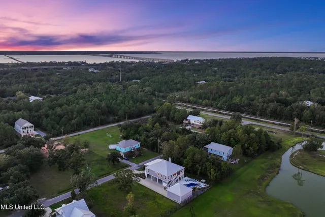 $820,000 | 14 Sherman Avenue, Pass Christian, MS 39571