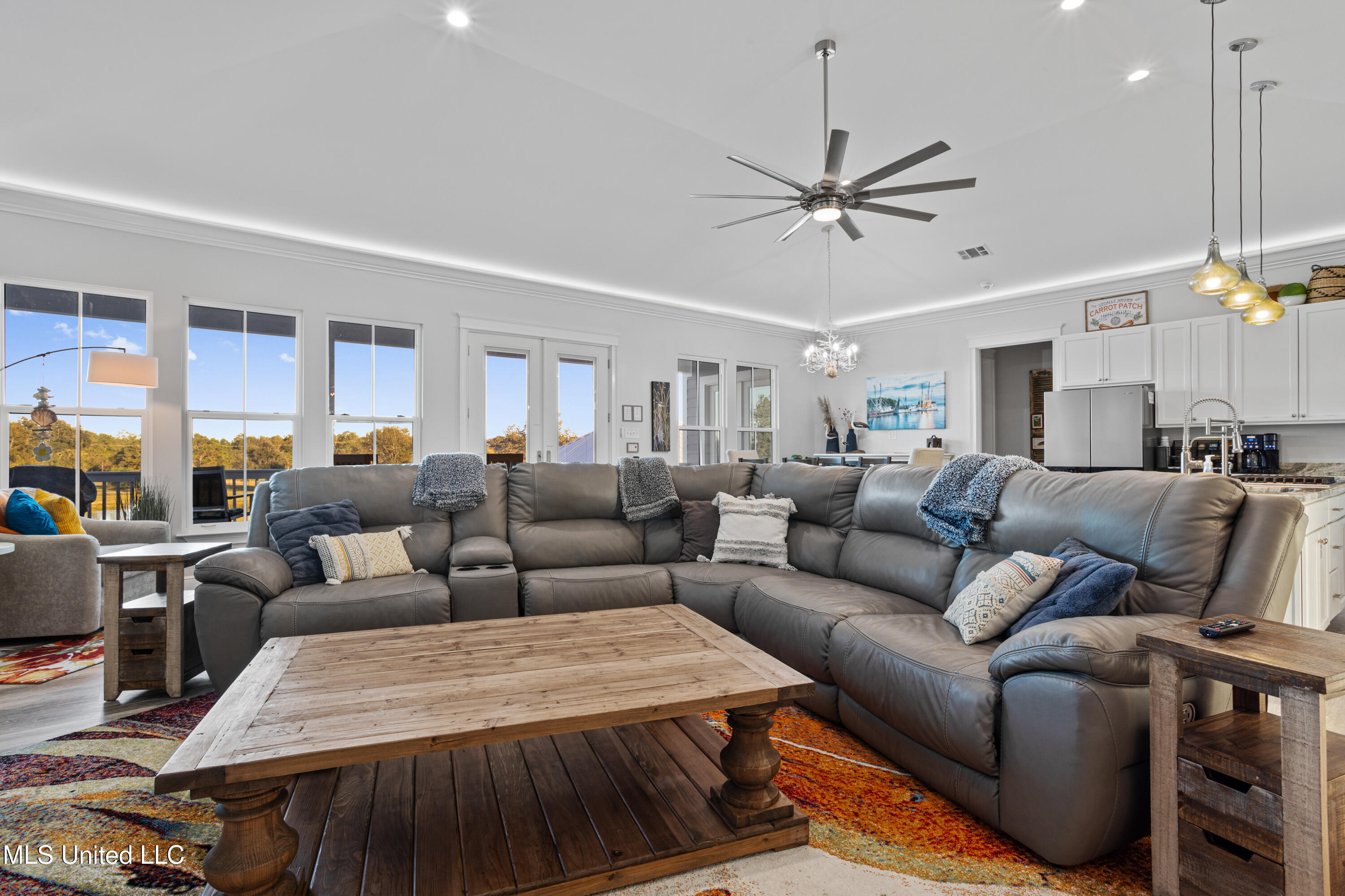 14 Sherman Avenue Pass Christian, MS 39571 - Photo 9 of 86 010